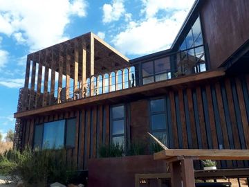 2500 m2  CON CABAÑA EQUIPADA EN VALLE DE GUADALUPE