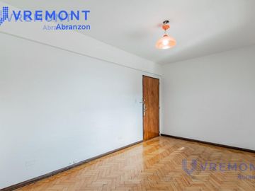 Hipolito Yrigoyen al 3300 almagro 2 ambientes ideal primera vivienda o inversión a una cuadra del subte A