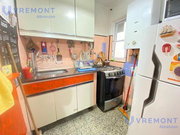 Hipolito Yrigoyen al 3300 almagro 2 ambientes ideal primera vivienda o inversión a una cuadra del subte A