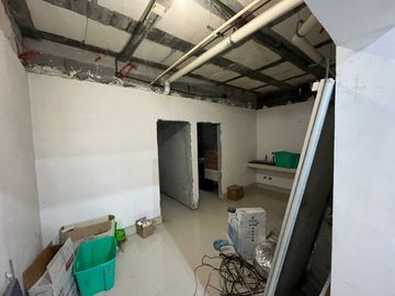 EDIFICIO EN VENTA EN AVENIDA CHURUBUSCO EN MONTERREY