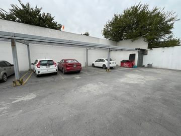 EDIFICIO EN VENTA EN AVENIDA CHURUBUSCO EN MONTERREY