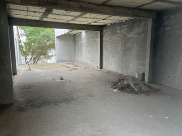 EDIFICIO EN VENTA EN AVENIDA CHURUBUSCO EN MONTERREY