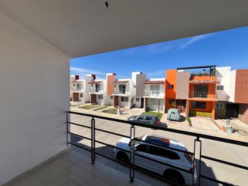Casa en venta en Bosques de San Juan, San Juan del Río, Querétaro.