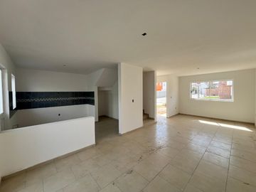Casa en venta en Bosques de San Juan, San Juan del Río, Querétaro.
