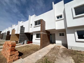 Casa en venta en Bosques de San Juan, San Juan del Río, Querétaro.