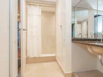 CASA EN VENTA EN LOMAS DE NUÑEZ 6 AMB C/ JARDIN