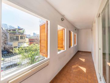 CASA EN VENTA EN LOMAS DE NUÑEZ 6 AMB C/ JARDIN