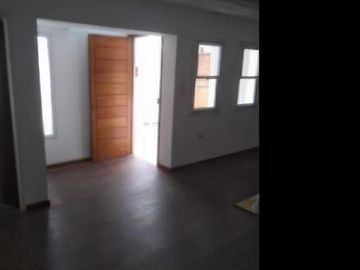 Casa en venta - 3 Dormitorios 3 Baños - 300Mts2 - La Plata