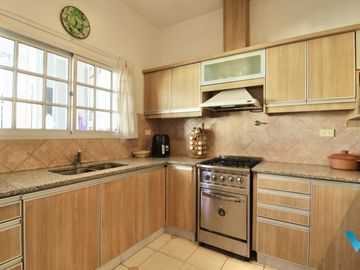 Casa en venta Castelar Norte  APTO CRÉDITO planta baja