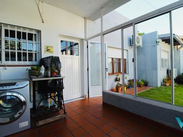 Casa en venta Castelar Norte  APTO CRÉDITO planta baja