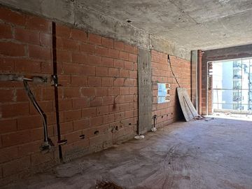 Venta Departamento de 2 Ambientes con Balcón Aterrazado, en Construcción en Colegiales