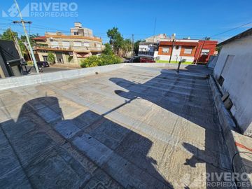 CASA  EN VENTA EN MORON SUR
