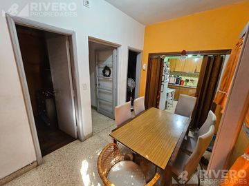 CASA  EN VENTA EN MORON SUR