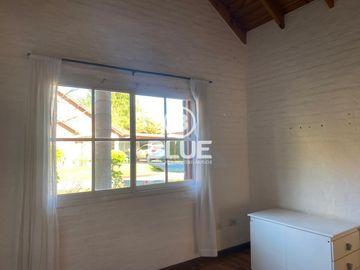 Casa Venta Canning Echeverria del Lago 5 Ambientes