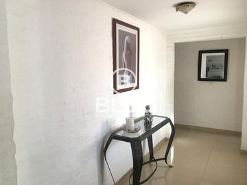 Casa Venta Canning Echeverria del Lago 5 Ambientes