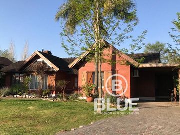 Casa Venta Canning Echeverria del Lago 5 Ambientes