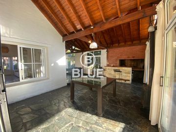 Casa Venta Canning Echeverria del Lago 5 Ambientes