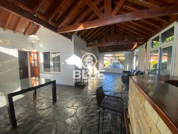 Casa Venta Canning Echeverria del Lago 5 Ambientes