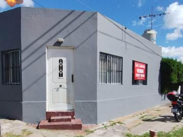Casa + depto en venta Tigre Centro