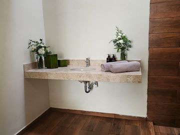 CASA DE 1 PLANTA CON ALBERCA EN MÉRIDA* Precio especial