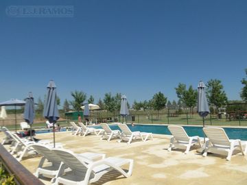 Espectacular Casa a la laguna con 4 dormitorios en  Canton Islas PG