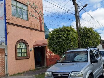 EDIFICIO EN VENTA CERCA DE ZONA MILITAR