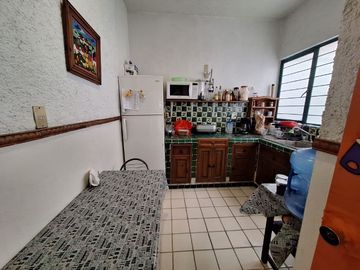 EDIFICIO EN VENTA CERCA DE ZONA MILITAR