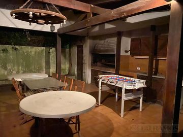 Casa APTO CREDITO con pileta en Barrio Parque Belen - Escobar - PG
