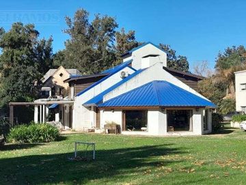 Casa APTO CREDITO con pileta en Barrio Parque Belen - Escobar - PG