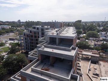 DEPARTAMENTO EN VENTA EN OPERA PLAZA - Barrio de altura