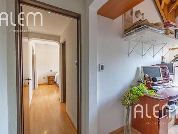 Casa de 5 dormitorios en venta en Echeverría del Lago