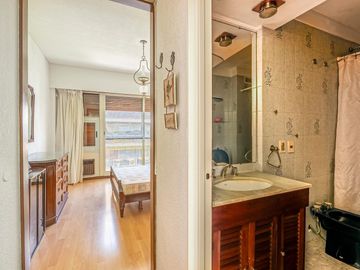 PISO - VENTA - 4 AMB - SUITE - BALCON - COCHERA - FRENTE - BELGRANO
