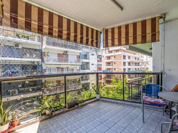PISO - VENTA - 4 AMB - SUITE - BALCON - COCHERA - FRENTE - BELGRANO
