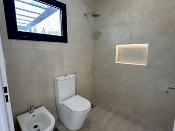 VENTA, CASA, SAN MATIAS, AREA 1, LOTE AL 100, 5 AMBIENTES