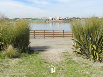 VENTA, CASA, SAN MATIAS, AREA 1, LOTE AL 100, 5 AMBIENTES