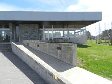 VENTA, CASA, SAN MATIAS, AREA 1, LOTE AL 100, 5 AMBIENTES