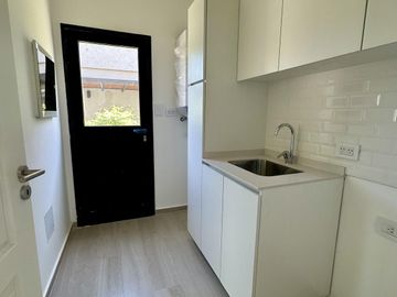 VENTA, CASA, SAN MATIAS, AREA 1, LOTE AL 100, 5 AMBIENTES