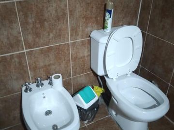 Casa en venta - 2 Dormitorios 1 Baño - Local - Cocheras - 500Mts2 - Nueva Atlantis