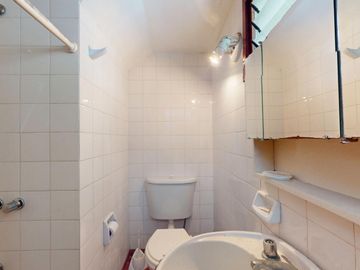 Venta - Casa de 8 ambientes en Pinamar - 100m del mar