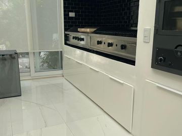 VENTA, CASA, ABRIL , LOS MOLINOS AL 100