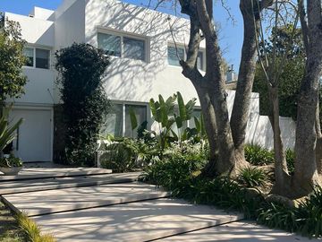 VENTA, CASA, ABRIL , LOS MOLINOS AL 100