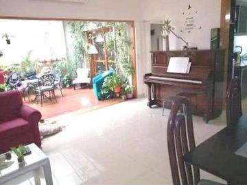 PH en venta - 4 Dormitorios 3 Baños - 519Mts2 - Paternal