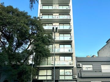 Loft en venta a estrenar  con balcon en Flores