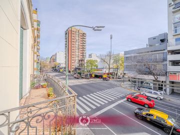 PH 4AMB · 169M² · entrada independiente frente 2 baños cocina comedor terraza