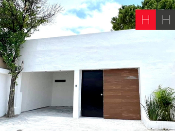 Casa en Venta en Hacienda las Puentes, San Nicolas de los Garza, N.L.