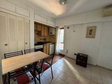 Monoambiente en venta, en CABA