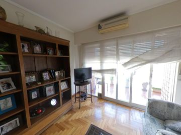 RETASADO!! Departamento 3 ambientes en Lomas de Zamora Este