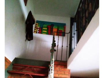 Casa en venta - 4 Dormitorios 2 Baños - 200Mts2 - Almagro