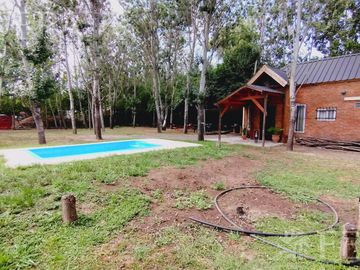 Venta casa quinta en  Arturo Seguí