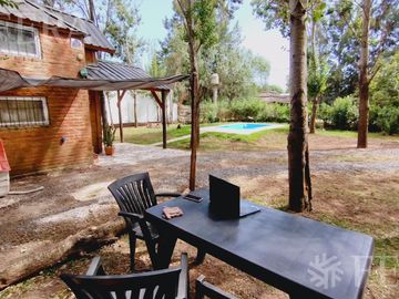 Venta casa quinta en  Arturo Seguí